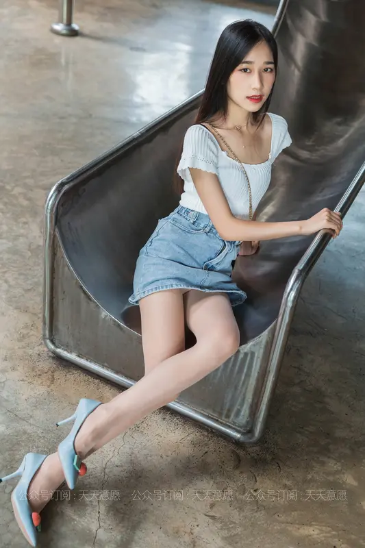 [IESS异思趣向] 2021.04.29 丝享家792:美子《玩滑滑梯》 - IESS